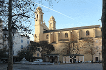 Place du Marché et Saint Jean
